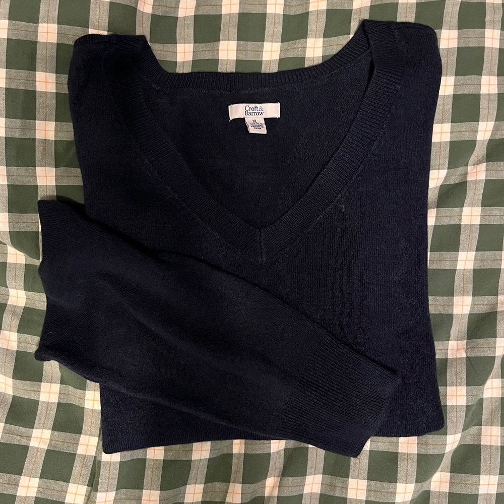 Women’s XL navy blue thin knitted sweater Croft and barrow